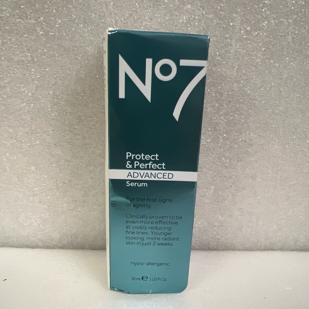 Protect & Perfect Advanced Serum - Teal